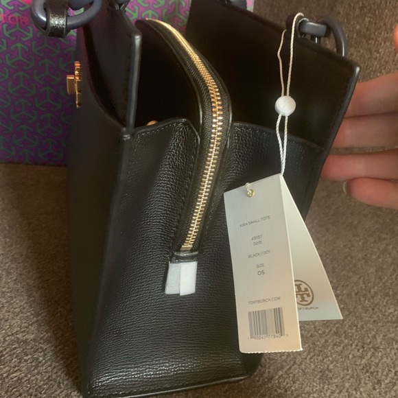 ⛔️SOLD⛔️Authentic Tory Burch Kira leather Sm tote - Picture 7 of 8